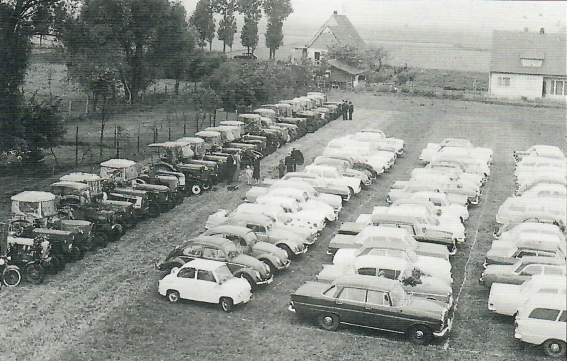 Datei:Fahrzeugweihe 1966.png