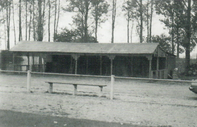 Die „Shiloh Ranch" 1978 - eine Holzbaracke als anfängliches Behelfsheim